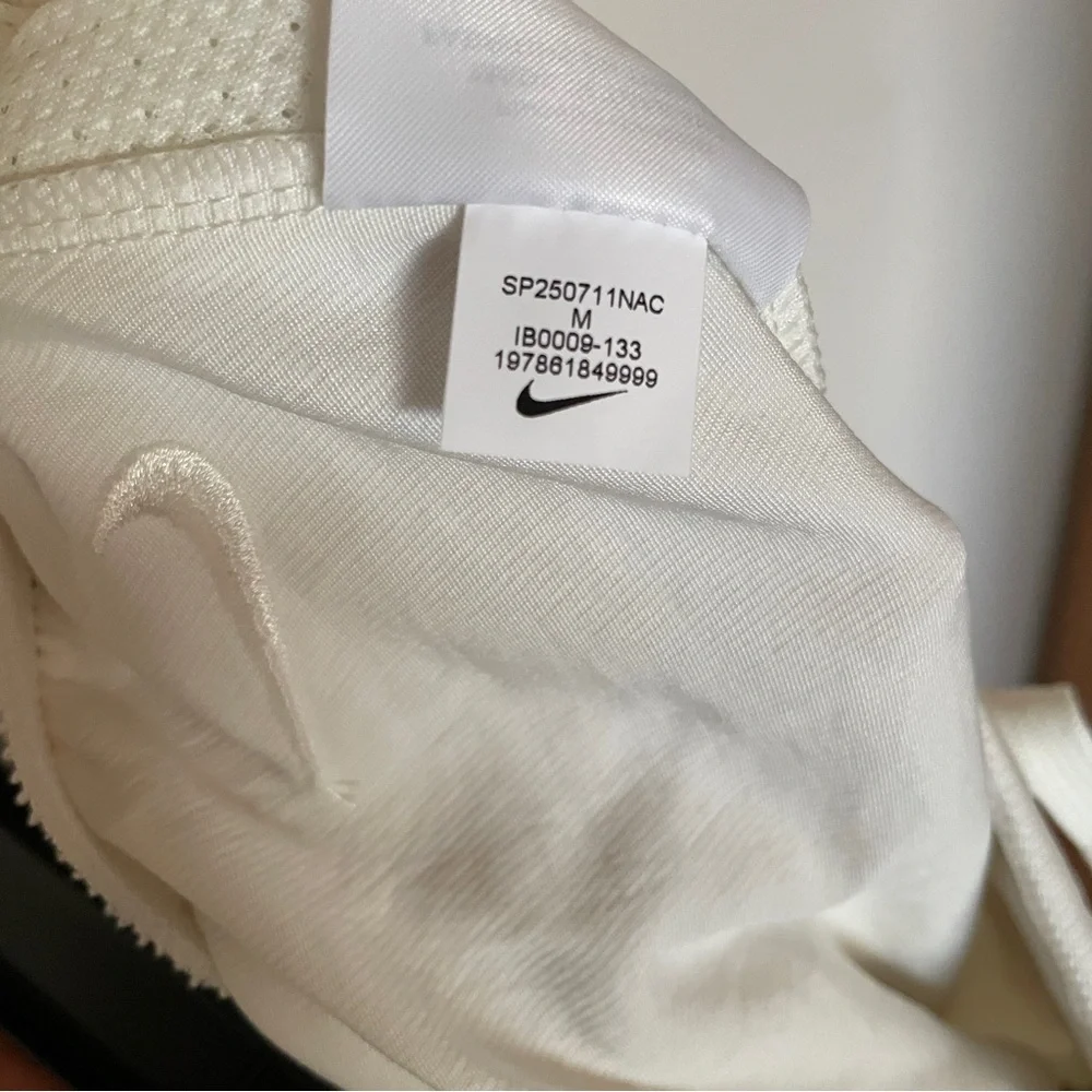 Nike drawstring waist